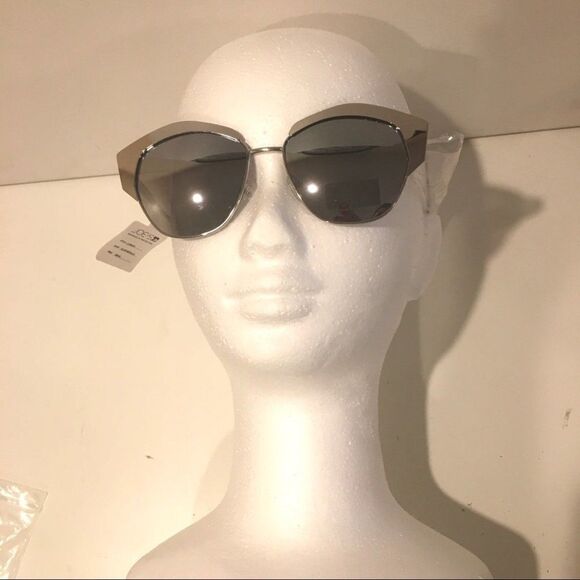 Joe's Jeans Metallic Cat eye Gunmetal Gray Sunglas - Picture 2 of 6